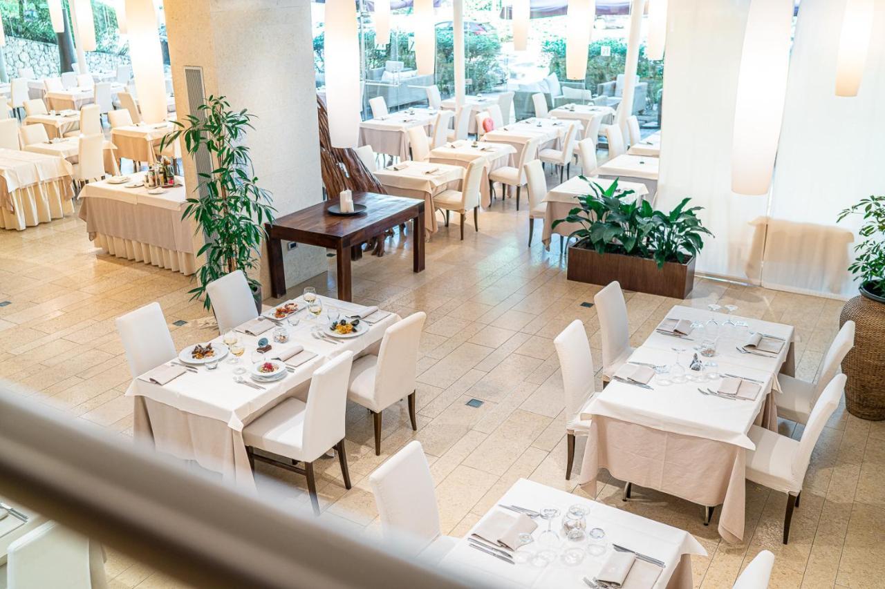 ליגננו סביאדורו Hotel Rex מראה חיצוני תמונה