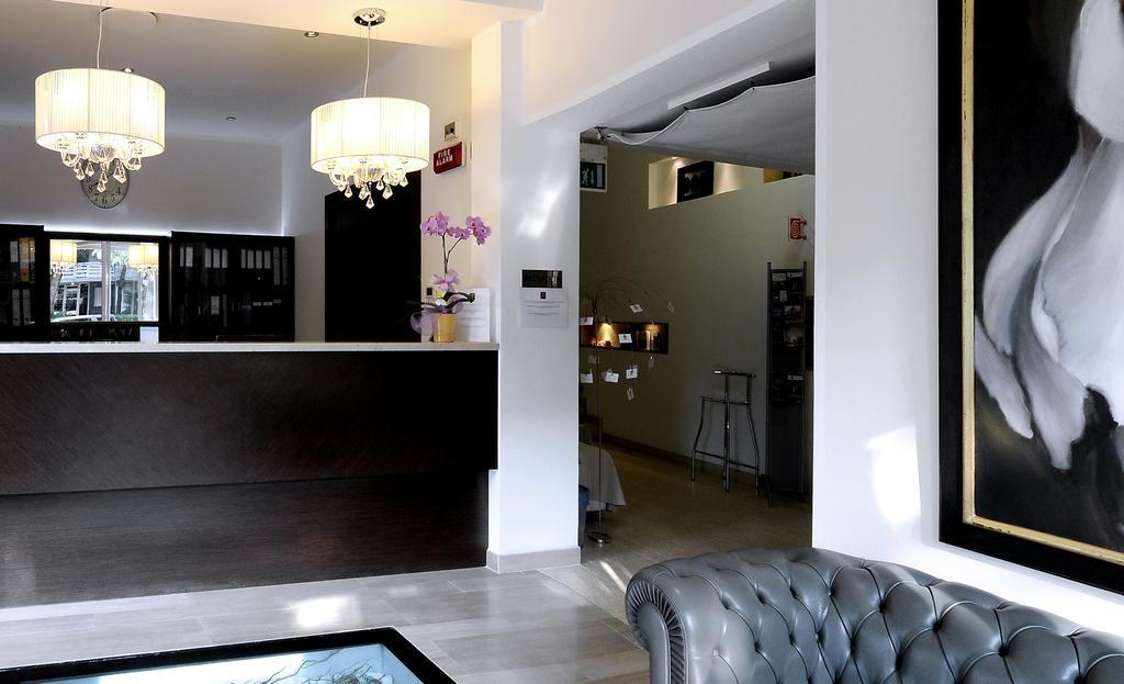 ליגננו סביאדורו Hotel Rex מראה חיצוני תמונה