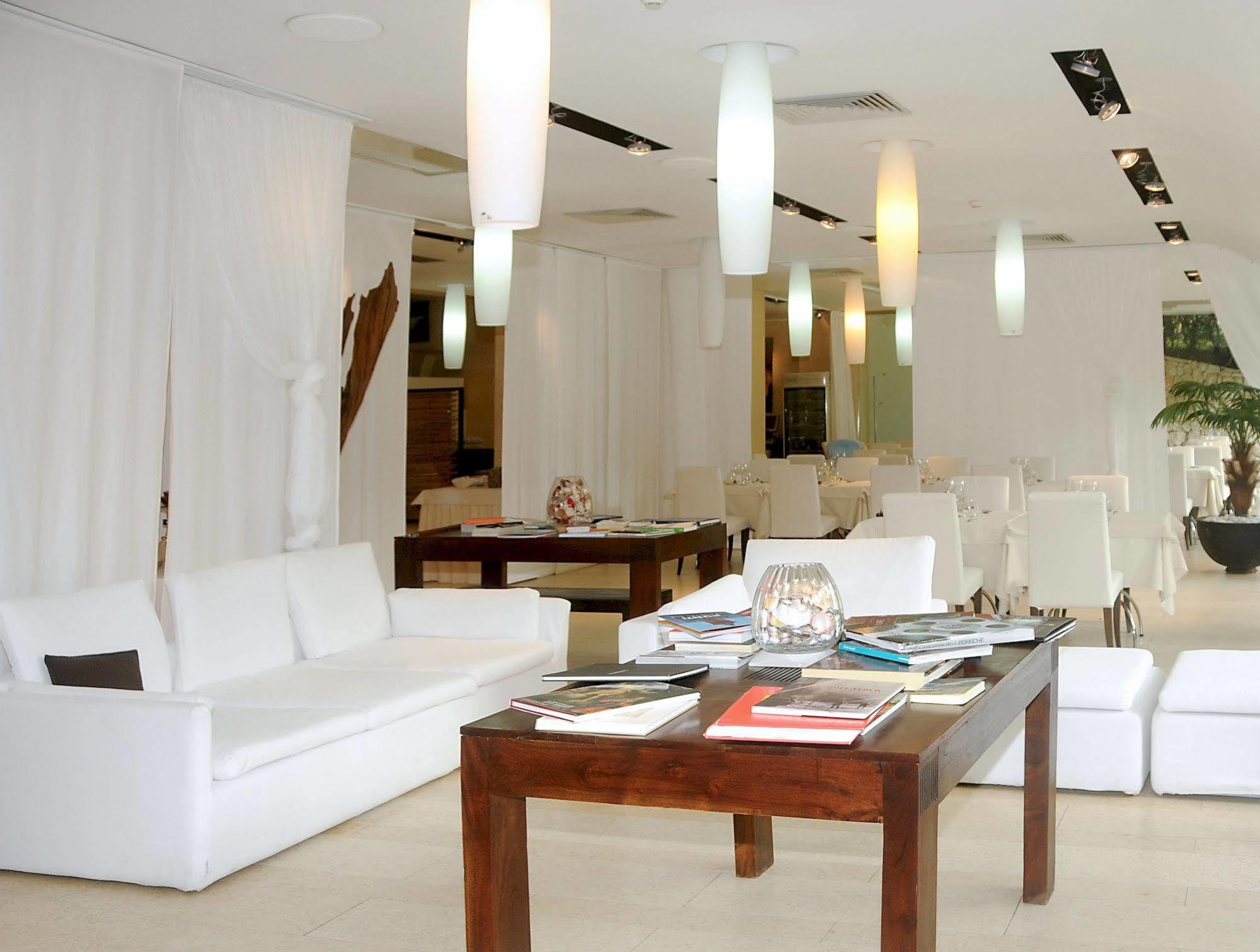 ליגננו סביאדורו Hotel Rex מראה חיצוני תמונה
